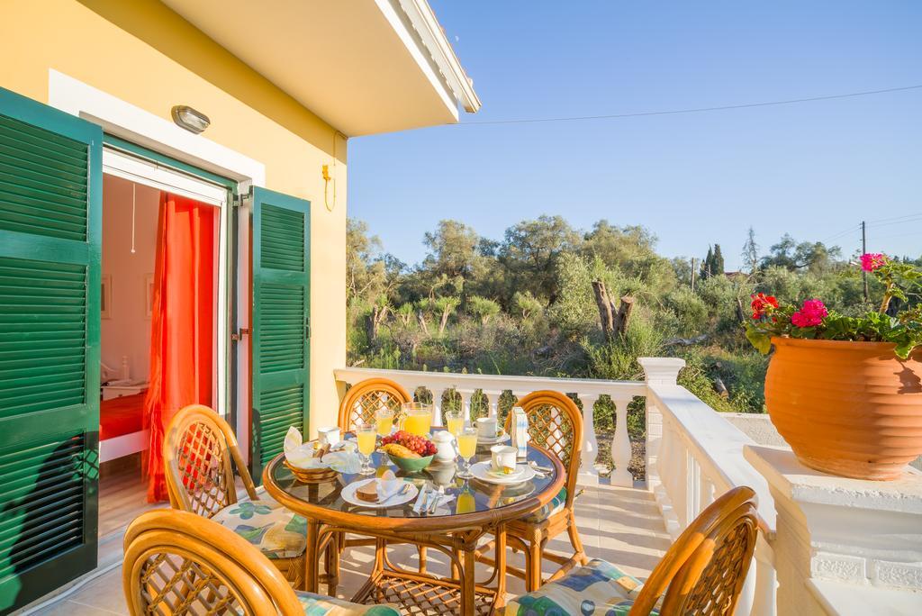 Karia Holiday Home Lefkímmi Exterior foto